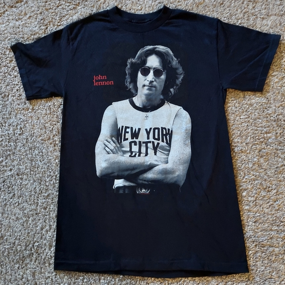 🆕️brand new vintage 1996 John Lennon shirt